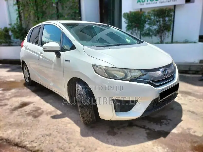 Honda Fit GP5 2014