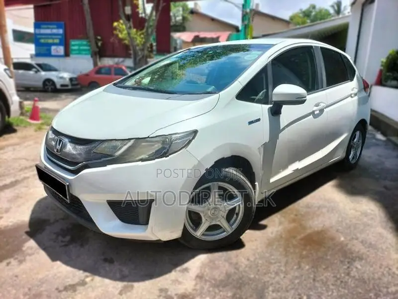 Honda Fit GP5 2014