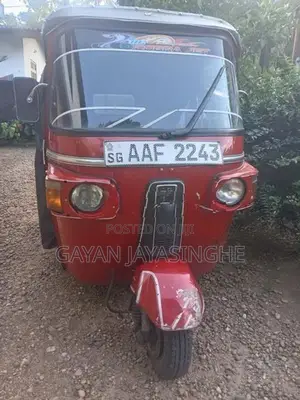 Bajaj RE Three Wheeler 2012
