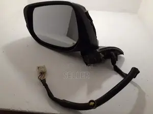 Honda Fit Side Mirror GP1 Shuttle
