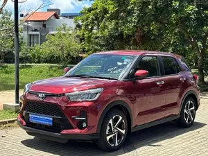 Toyota Raize HYBRID AUTO PARKING 2026
