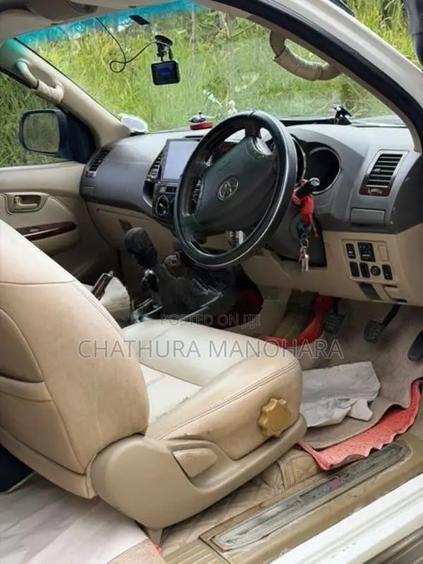 Toyota Hilux 2010