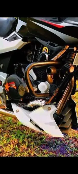 Bajaj Pulsar 220F 2012