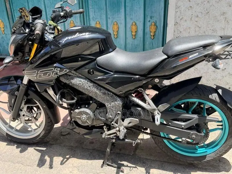 Bajaj Pulsar NS200 Dual ABS 2019