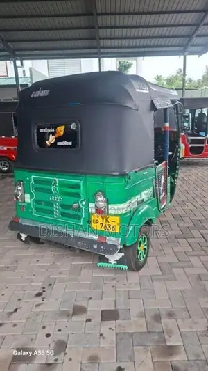 Bajaj RE 4 Strok 2011