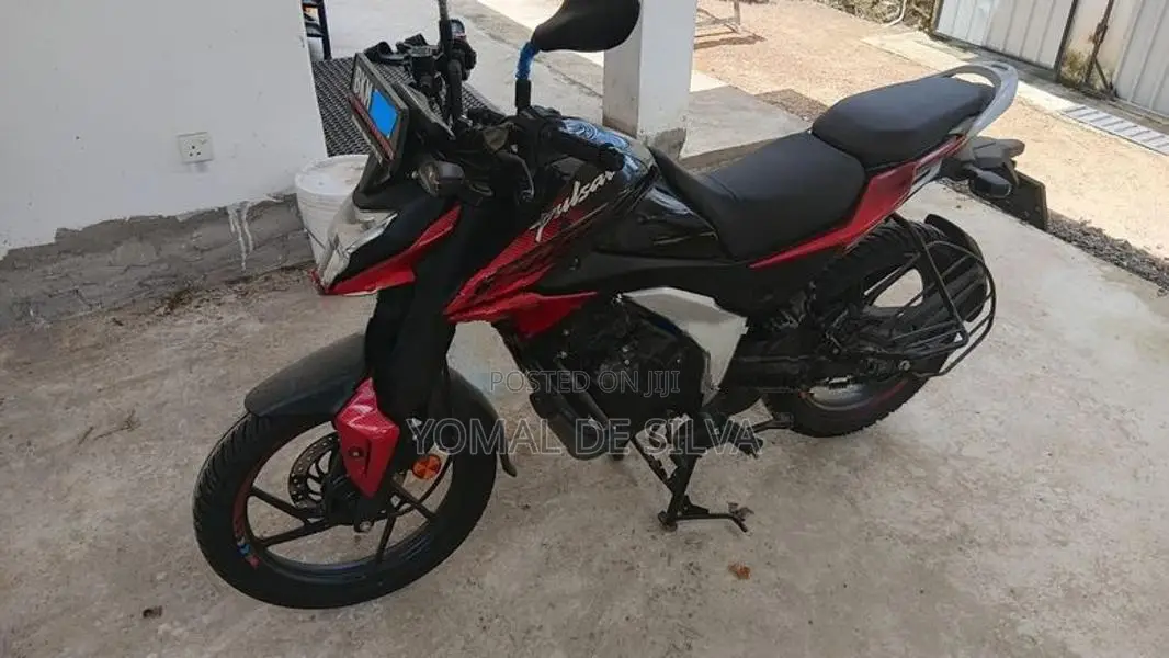 Bajaj Pulsar N125 2025