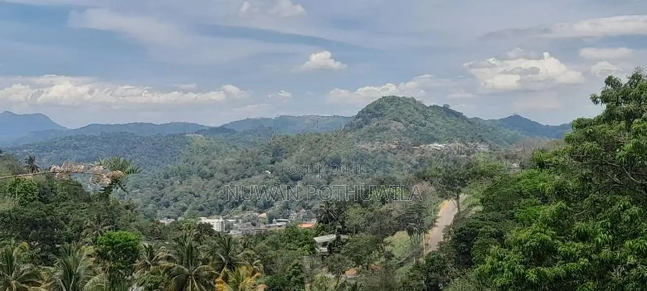 Heerassagala Kandy 22 Perch Land For Sale