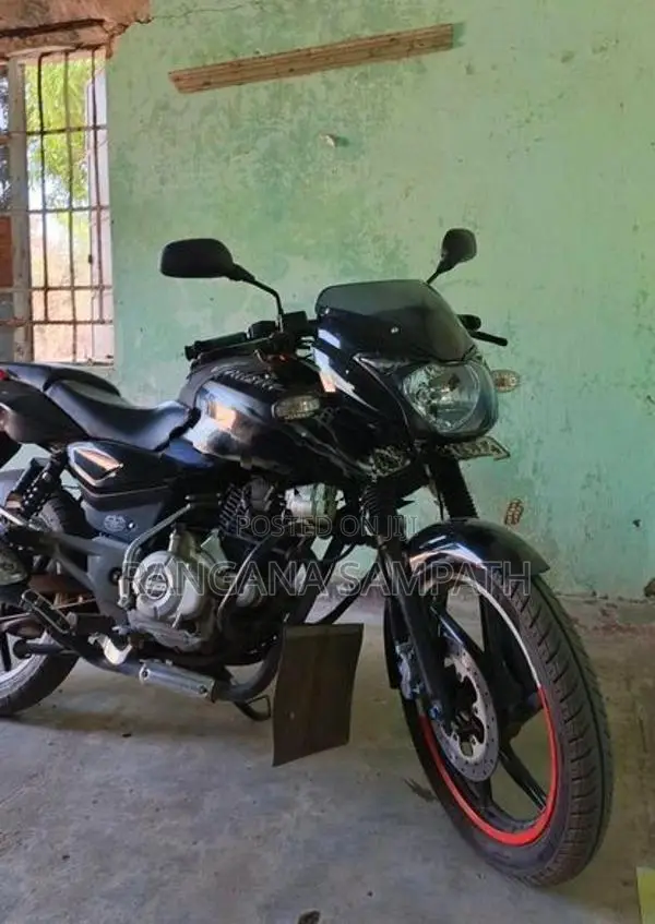 Bajaj Pulsar 150 2016