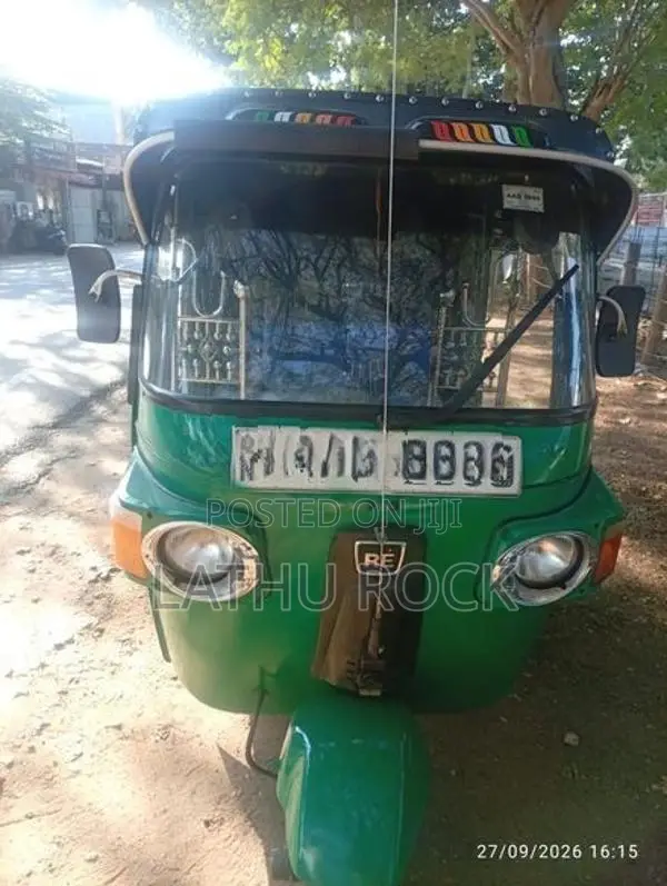 Bajaj RE 2006