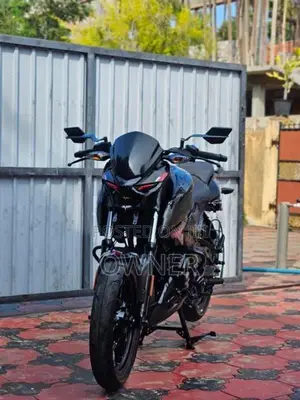 Bajaj Pulsar N160 2025