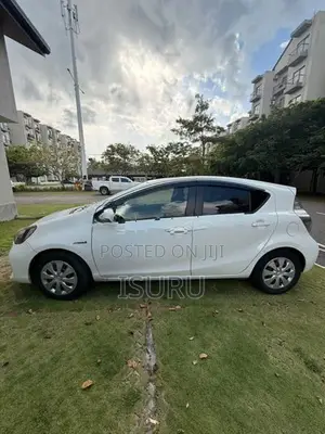 Toyota Aqua 2013