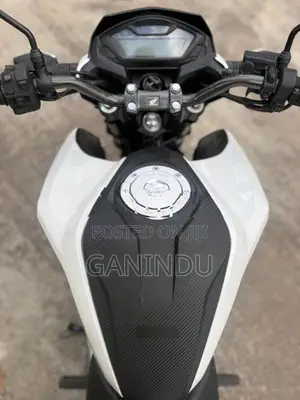 Honda CB Hornet 160R 2017