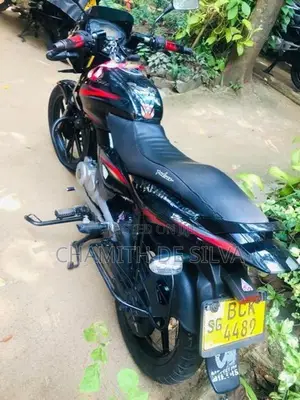 Bajaj Pulsar 150 2015
