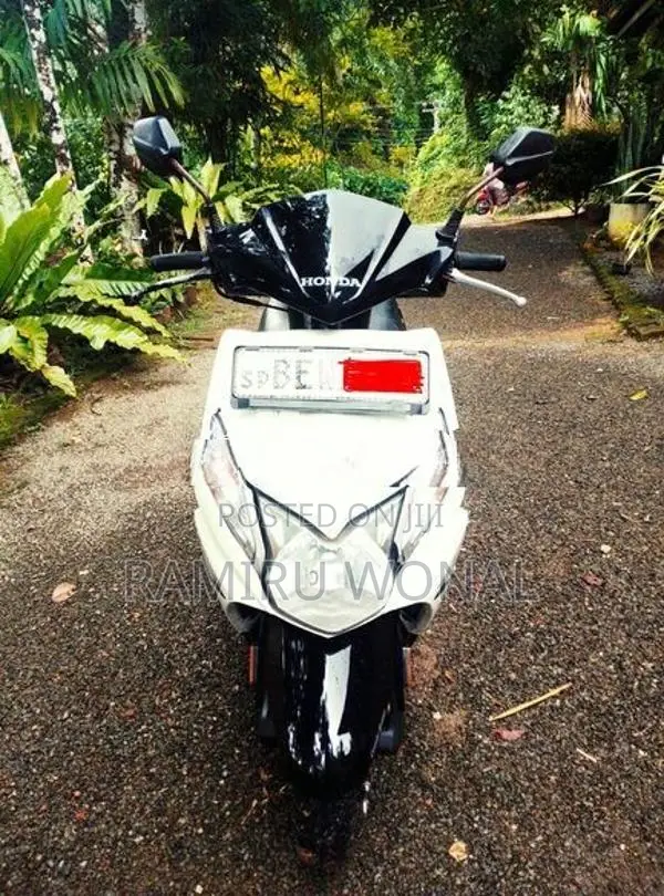 Honda Dio 2017