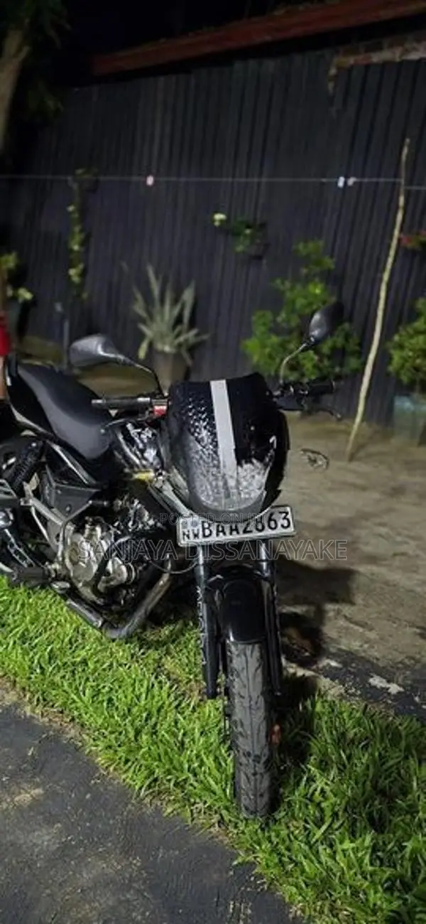 Bajaj Pulsar 150 2013
