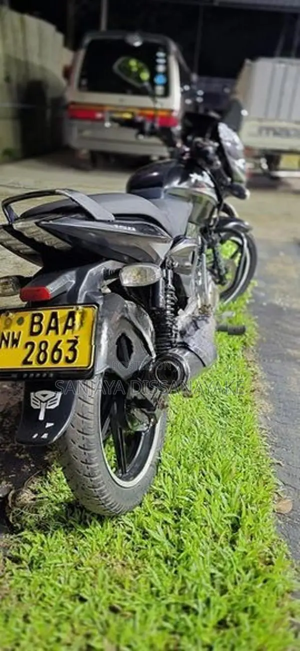 Bajaj Pulsar 150 2013