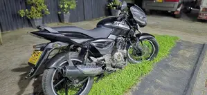 Bajaj Pulsar 150 2013