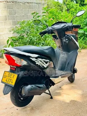 Honda Dio 2017