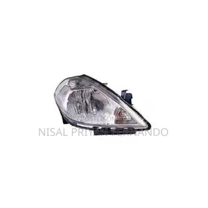 Nissan Tiida Head Light