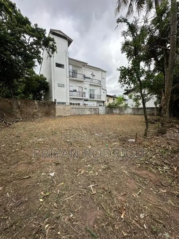 Mirihana Raja Mawatha - Off Kotte Road 14.6 Perches of Land for Sale
