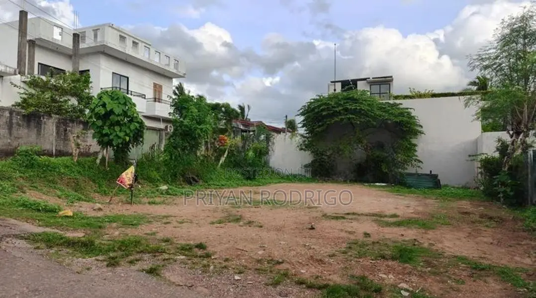 Malabe - Chandrika Kumaratunga Mw 15.75 Perches of Land for Sale
