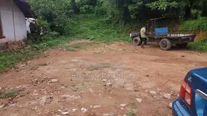 Prime Land for Sale – Facing Athurugiriya Highway Exit (Immediate Sale