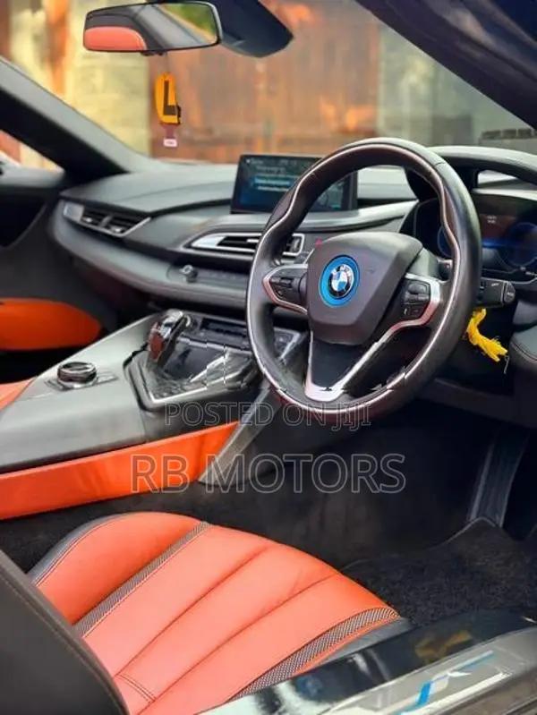 BMW i8 Roadster 2019