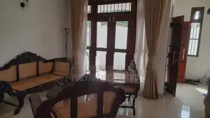 Battaramulla Pelawatta Robert Gunawardana Mawatha 04 BR House for Sale