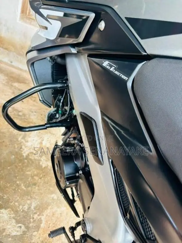 Bajaj Pulsar NS 400 2025