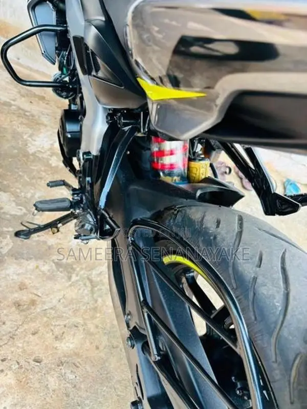 Bajaj Pulsar NS 400 2025