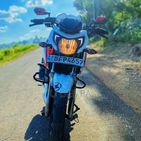 TVS Apache RTR 200 2017