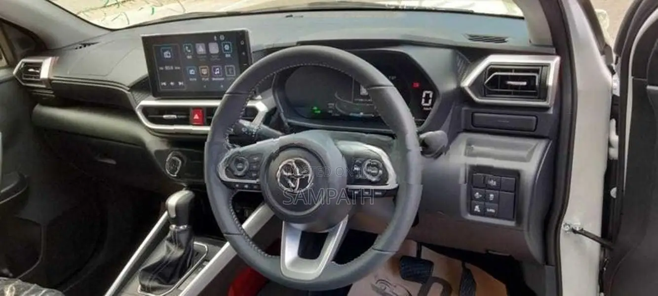Toyota Raize Z 2026