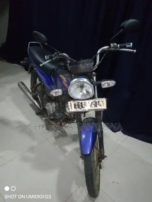 Bajaj Byk 2005