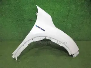 Honda Vezel RU3 Fender