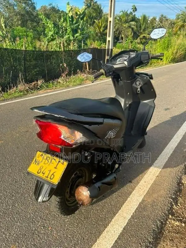 Honda Dio 2017