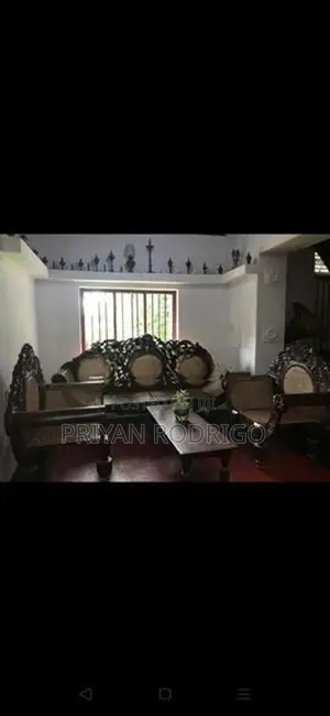 Kandy District, Madawala Road Walauwa on 175 Perches of Land for Sale