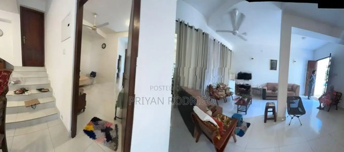 Rajagiriya, Buthgamuwa Rd 04 Roomed Unit on 11 Perches of Land for Sal