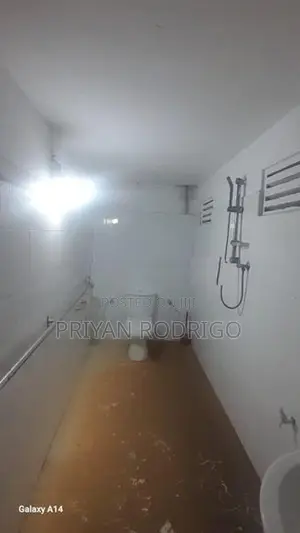Homagama - Meegoda 04 Bed Room House on 10.65 Perches of Land for Sale