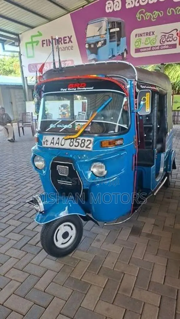 Bajaj RE 4 Stroke 2014