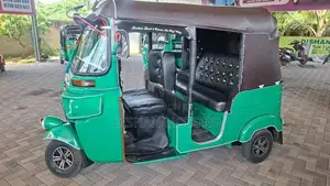 Bajaj RE 4 Stroke 2015