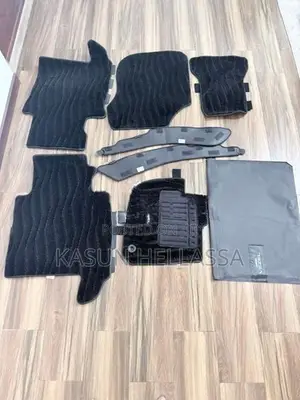 Honda Vezel Velvet Carpet