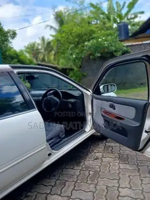 Nissan Sunny Super Saloon 1997