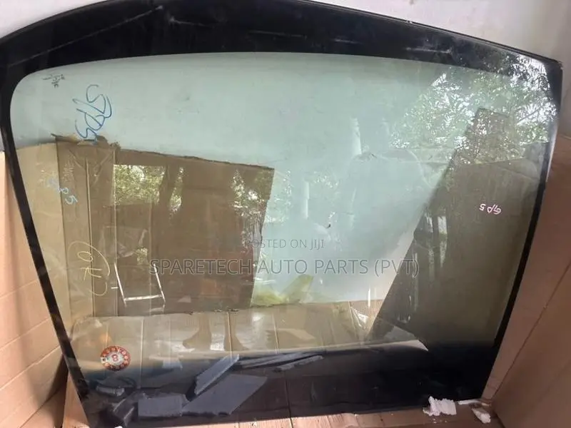 GP5 Windscreen