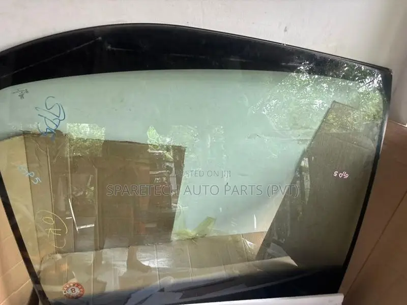 GP5 Windscreen