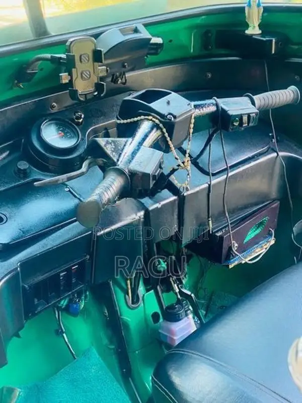 Bajaj RE 4 Stroke 2016