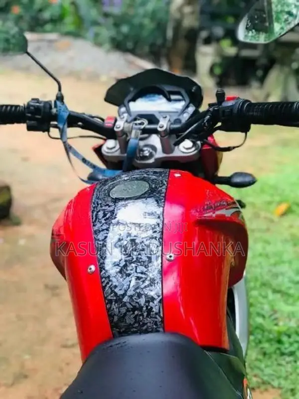 Yamaha FZS V1 2015