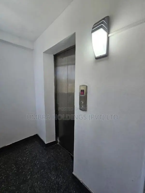 Fully Airconditioned Office Building Rent In Colombo 05 - 3783U