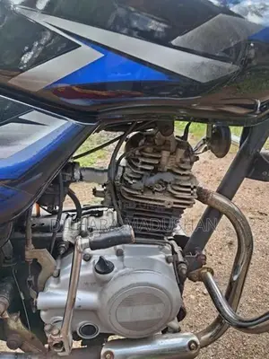 Bajaj CT100 2006