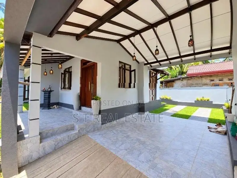 Newly Build Single Story House For Sale In Homagama