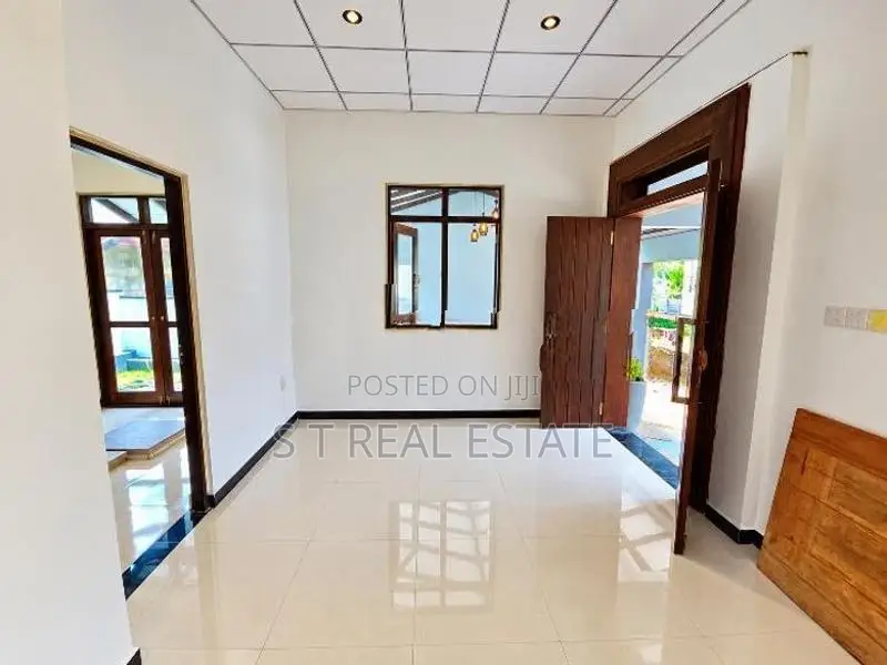 Newly Build Single Story House For Sale In Homagama